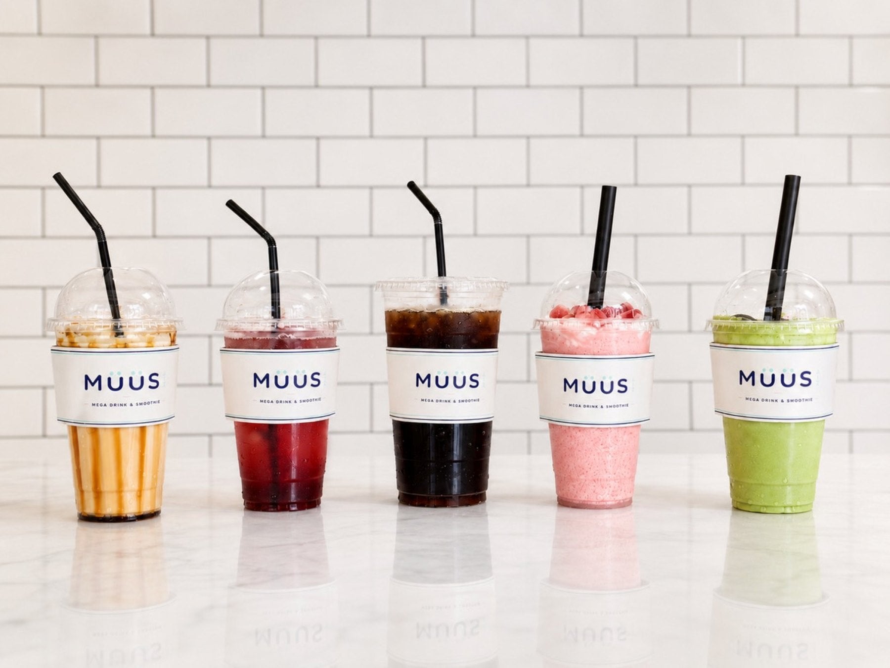 【大阪・高槻】韓国風メガドリンク＆スムージー専門店「MÜÜS」がオープン！ かわいいボトルデザインにも注目