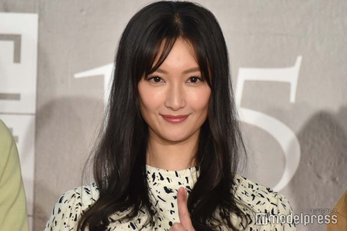 菜々緒 (C)モデルプレス