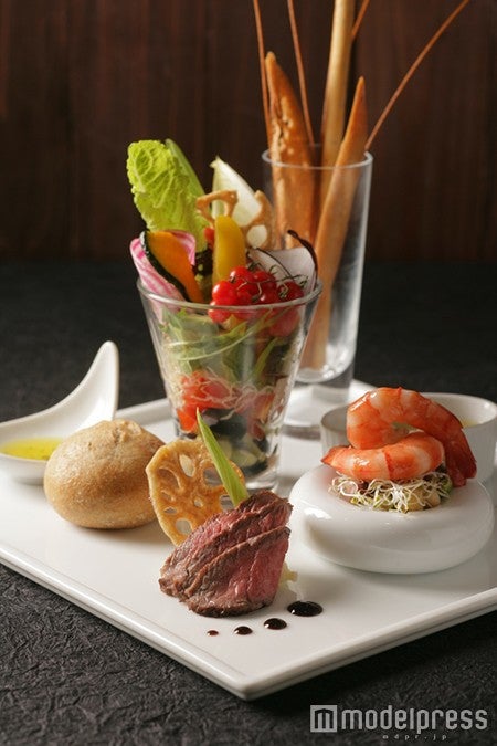 11階・デセールカフェ＆レストラン 「TOSHI STYLE」／画像提供：東武百貨店