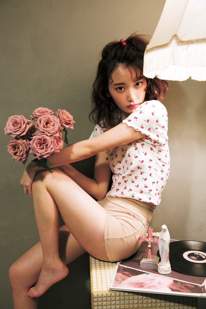 宮脇咲良/雑誌「bis」9月号(写真提供:光文社)