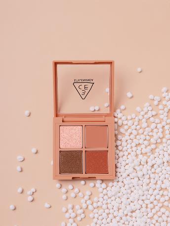 3CE MINI MULTI EYE COLOR PALETTE #CLOSING OUT/画像提供:STYLENANDA