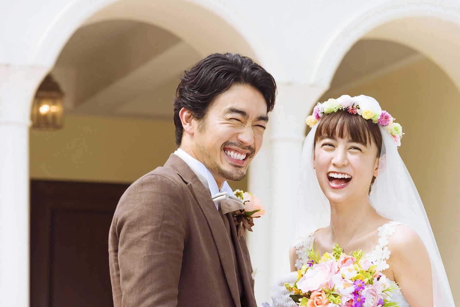 大谷亮平、山本美月／「東京アリス」最終話より（提供写真）