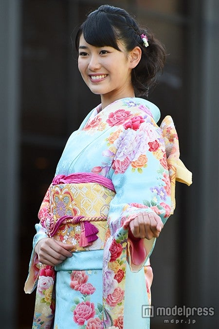 画像36 49 武井咲、剛力彩芽らオスカー美女11人が晴れ着姿で華やか集結 モデルプレス