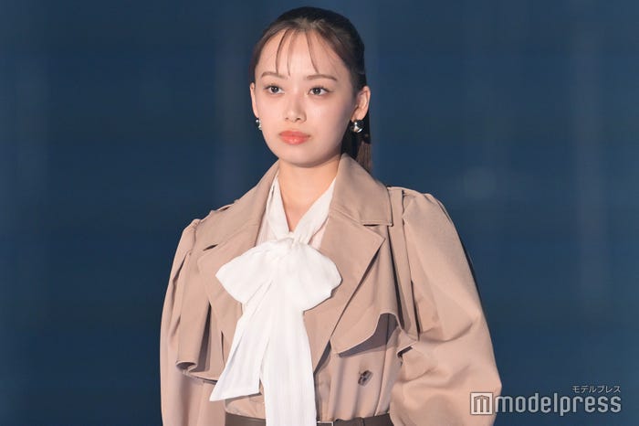 濱岸ひより(C)モデルプレス