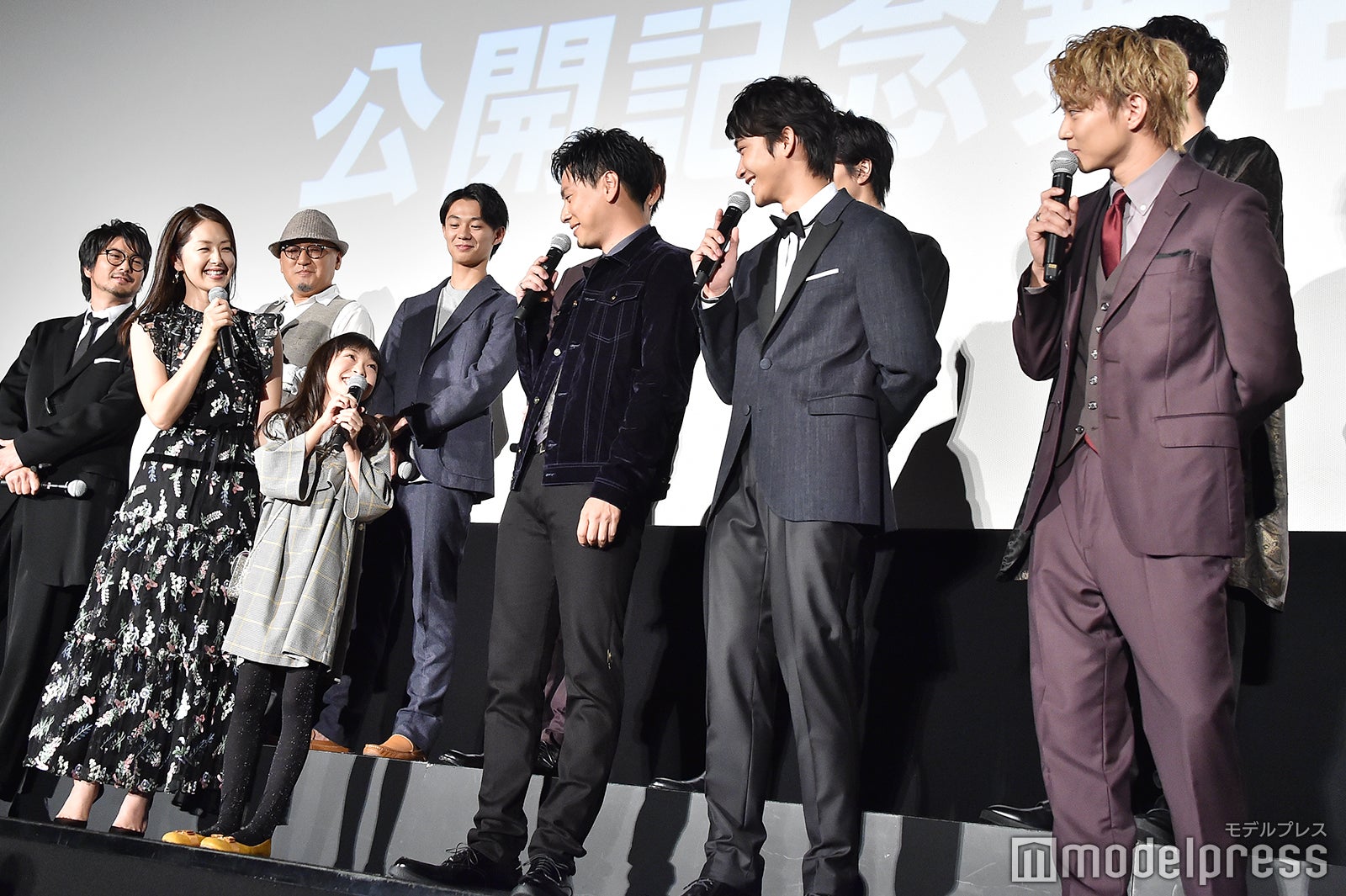 美羽ちゃんにデレデレなDTC （C）モデルプレス