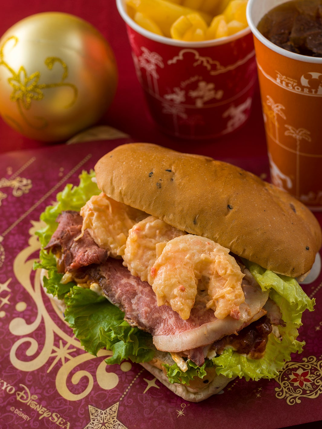 「ドックサイドダイナー」スペシャルセット 1,240円（C）Disney