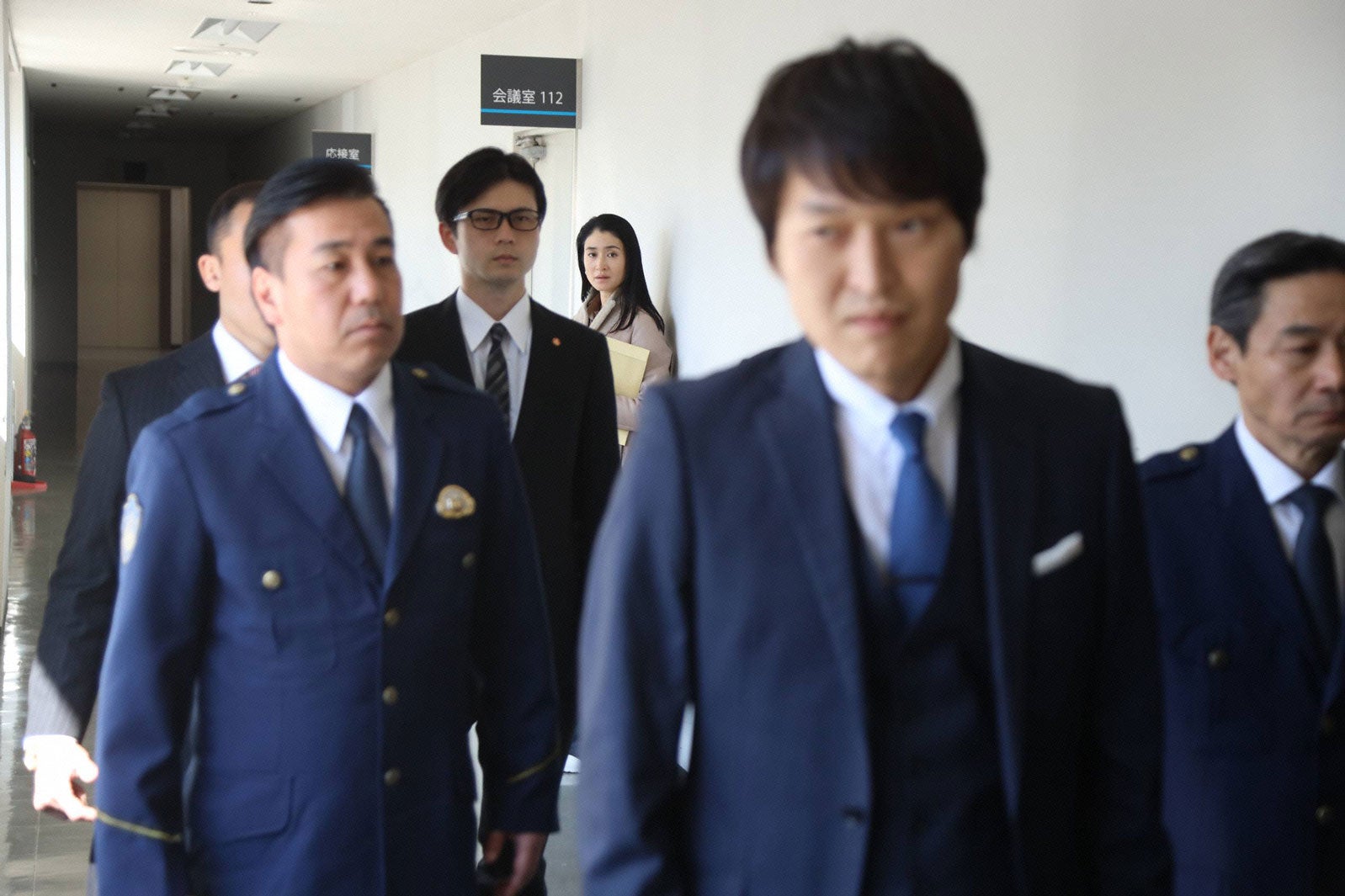 小雪・千原ジュニア／「トレース～科捜研の男～」第9話より（C）フジテレビ