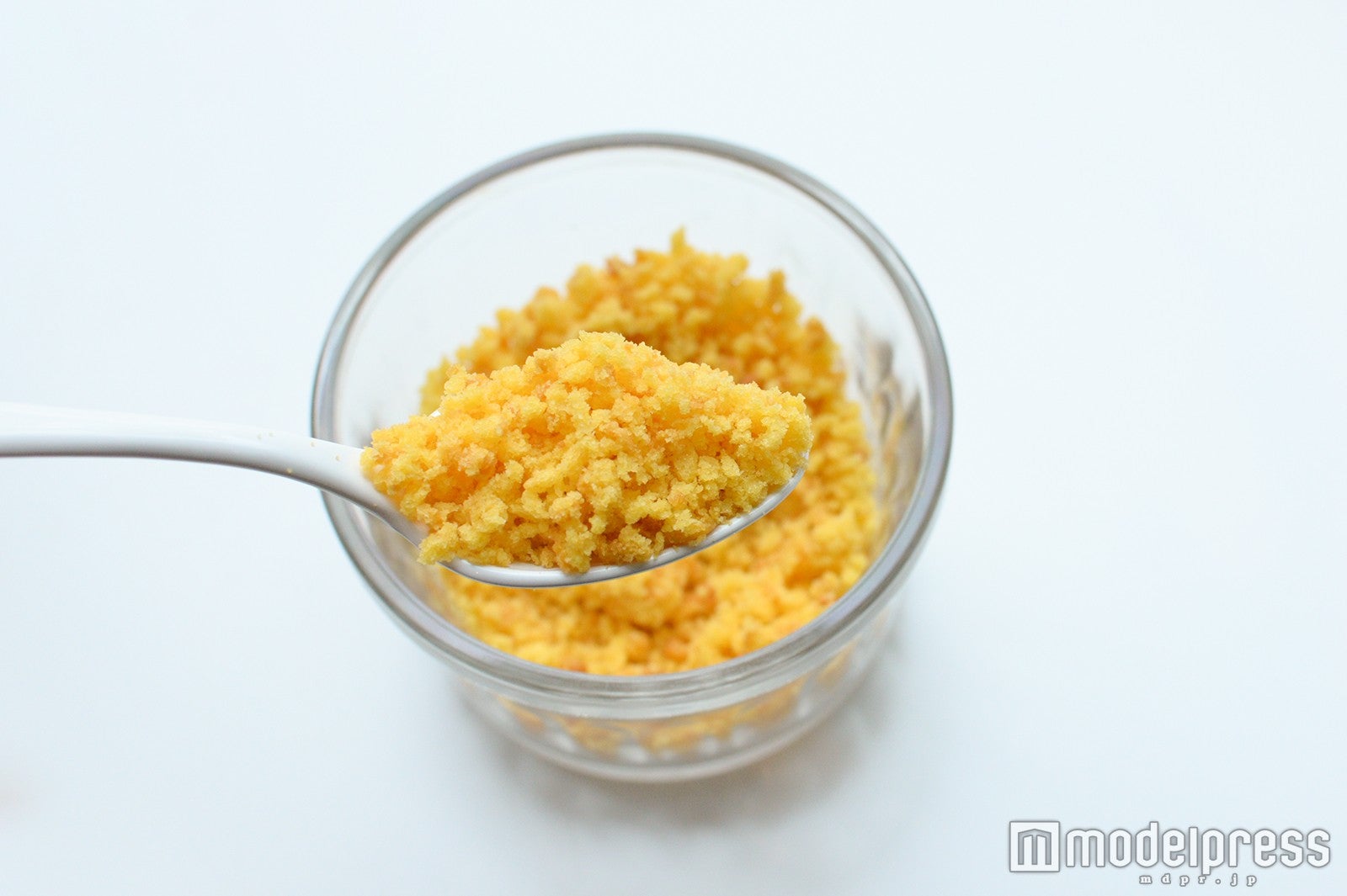 イエローバナナケーキ（C）モデルプレス