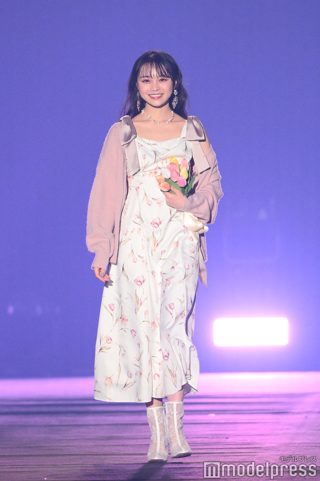 林芽亜里（C）モデルプレス