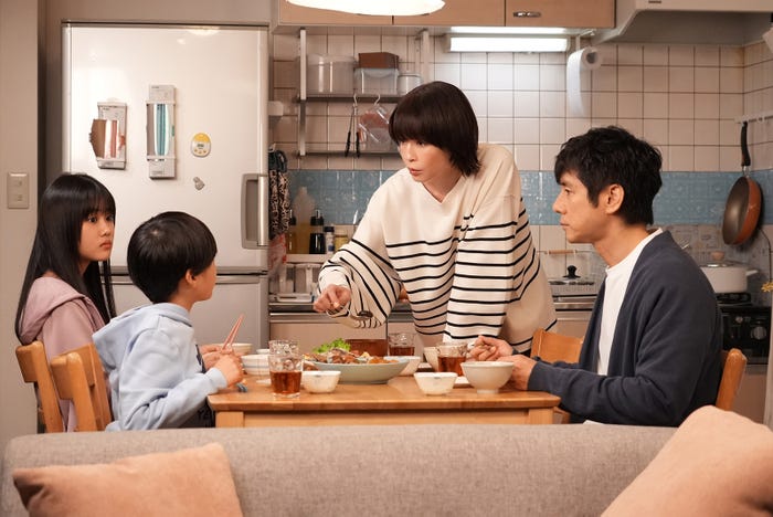 原菜乃華、小林優仁、宮沢りえ、西島秀俊/「真犯人フラグ」第4話より(C)日本テレビ