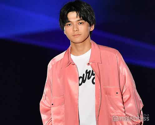 新田真剣佑の弟・眞栄田郷敦、春のストリートファッションで爽やかスマイル<TGC熊本2019>