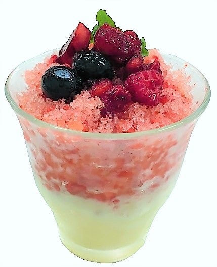 フローズンいちごバニラ／画像提供：横浜赤レンガ