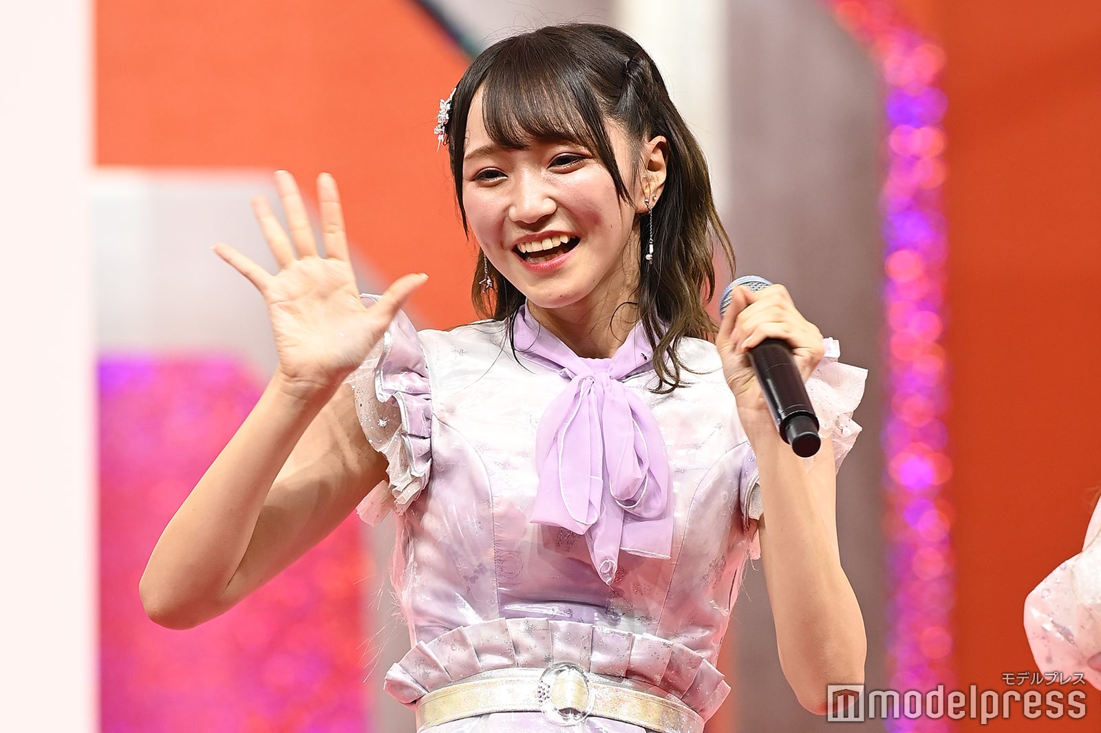 ＝LOVE（C）モデルプレス