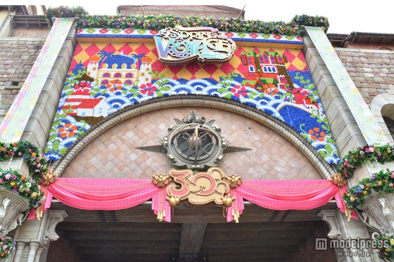 ディズニーシーも30周年仕様に