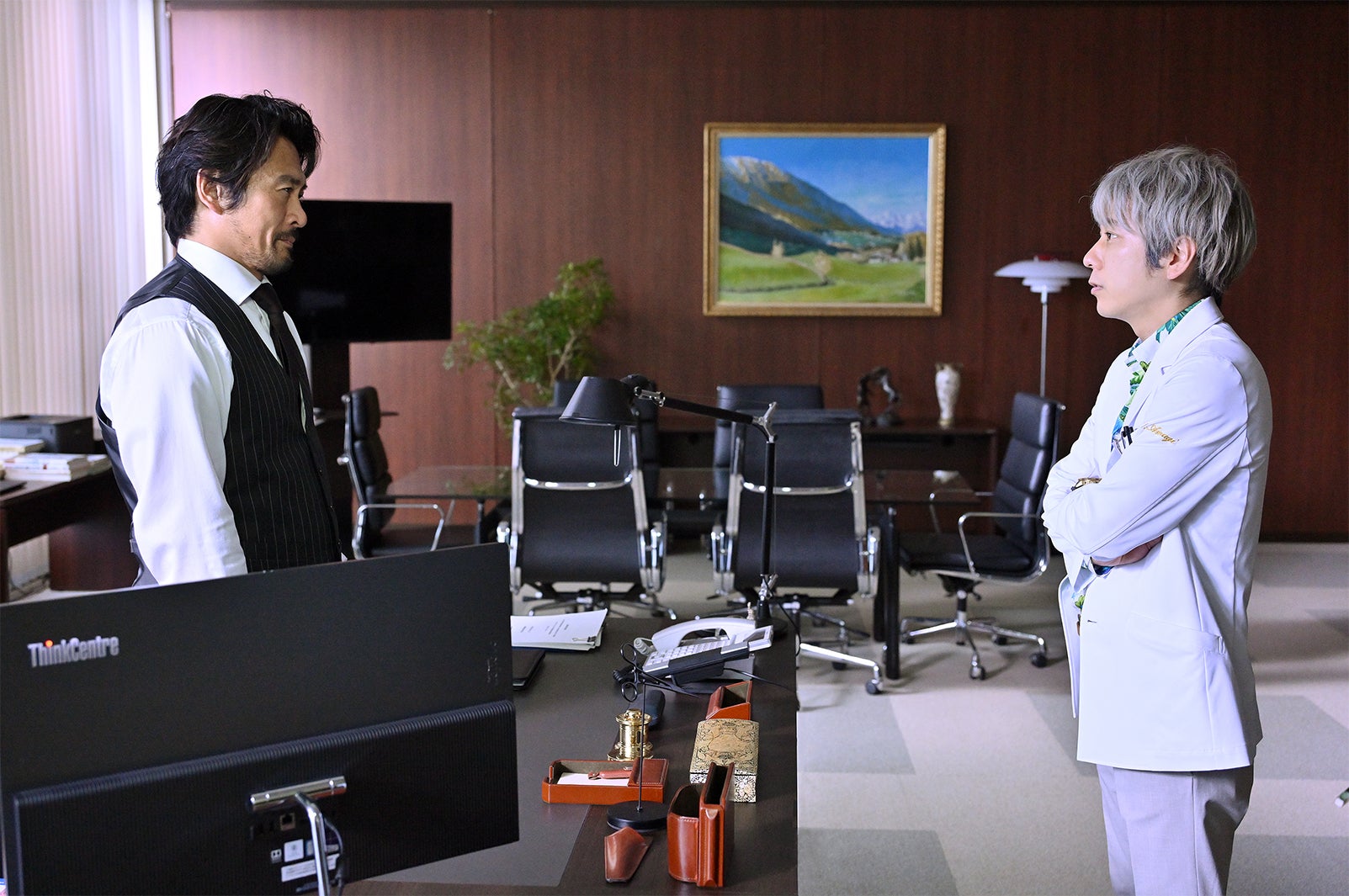 内野聖陽、二宮和也「ブラックペアン シーズン２」第7話より（C）TBS