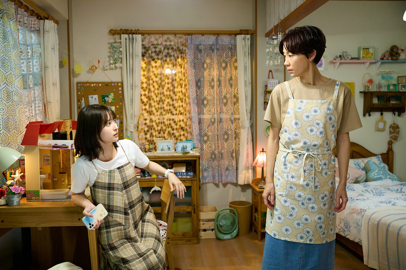 飯沼愛、木村佳乃「南くんが恋人！？ 」第2話より（C）テレビ朝日