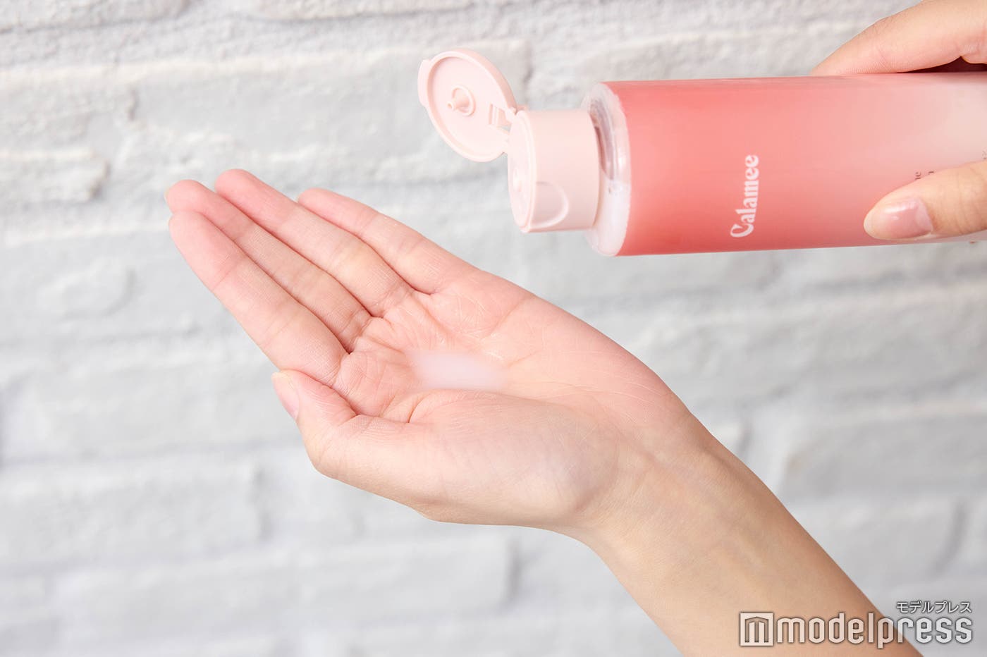 「カラミンノーセバムローション」(C)モデルプレス