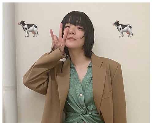 あいみょん、おへそチラリショット「スタイル抜群」「おしゃれ」と反響