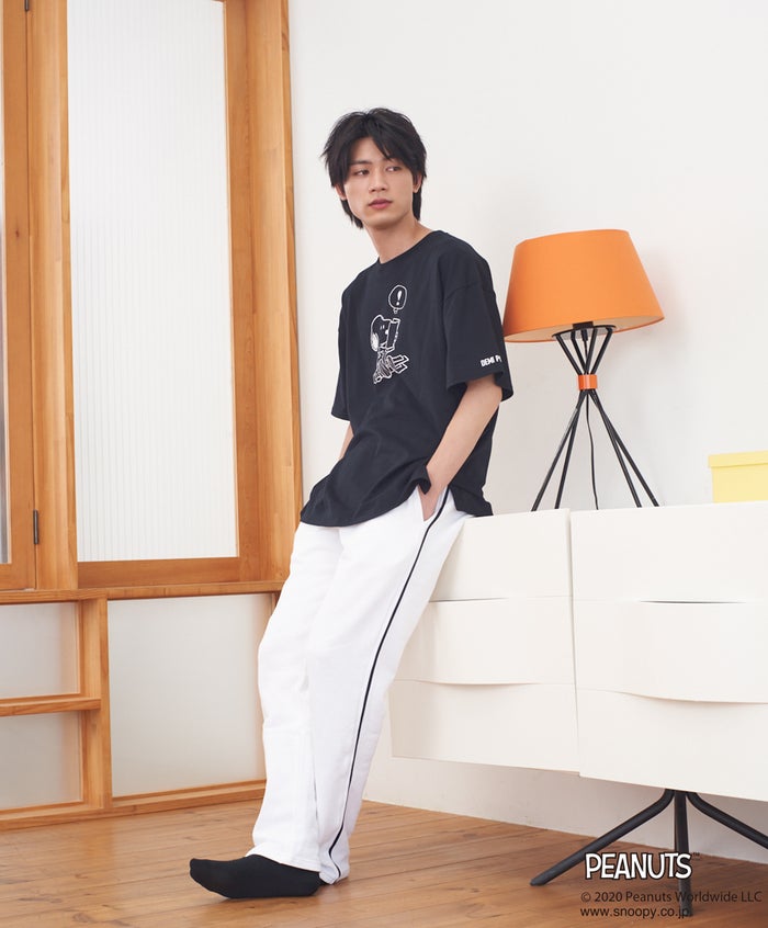 板垣瑞生がおうちにいたら イケメン俳優が着こなす新作ルームウェアが可愛い モデルプレス