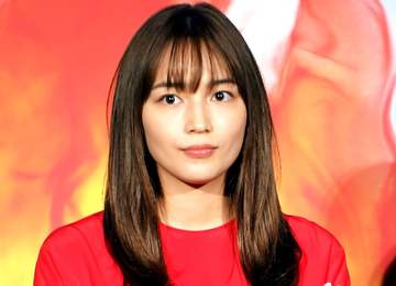 「OPで鼻の穴丸見えあくびw大好き」川口春奈の家族旅動画に好感、反響殺到「すっぴん寝起きすら美しい」「自然体本当好き」「本当のプライベートいいね」