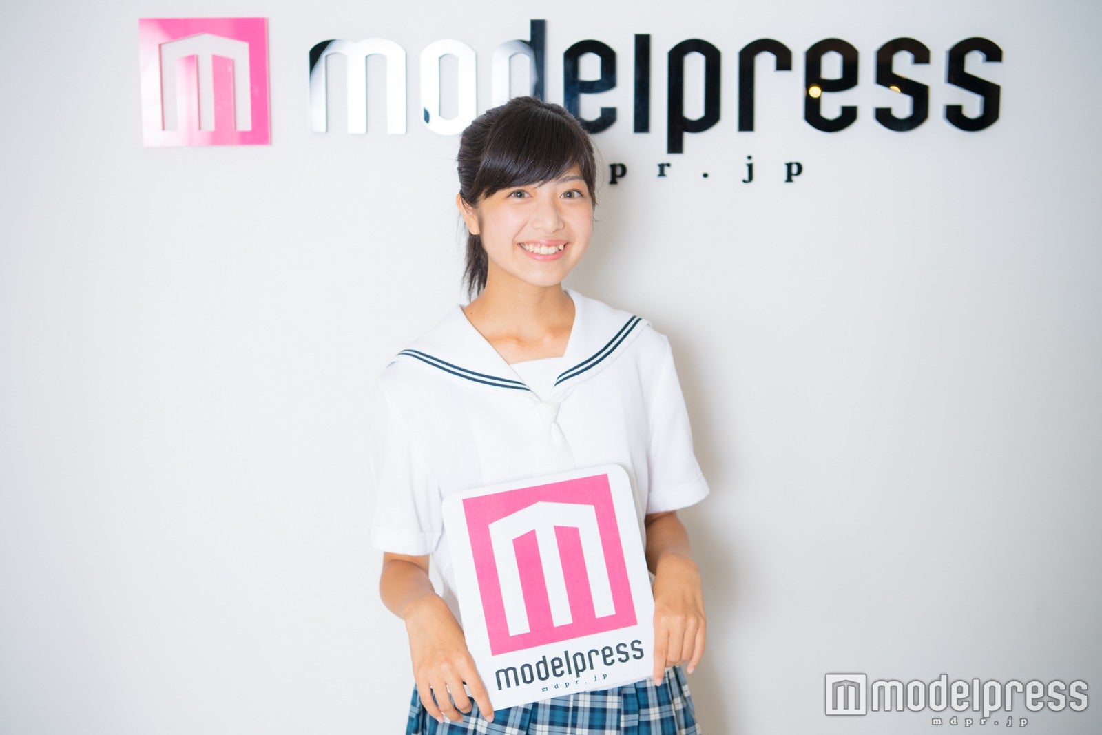 グランプリに輝いた吉田莉桜（りおちょん）さん／「高一ミスコン」（C）モデルプレス