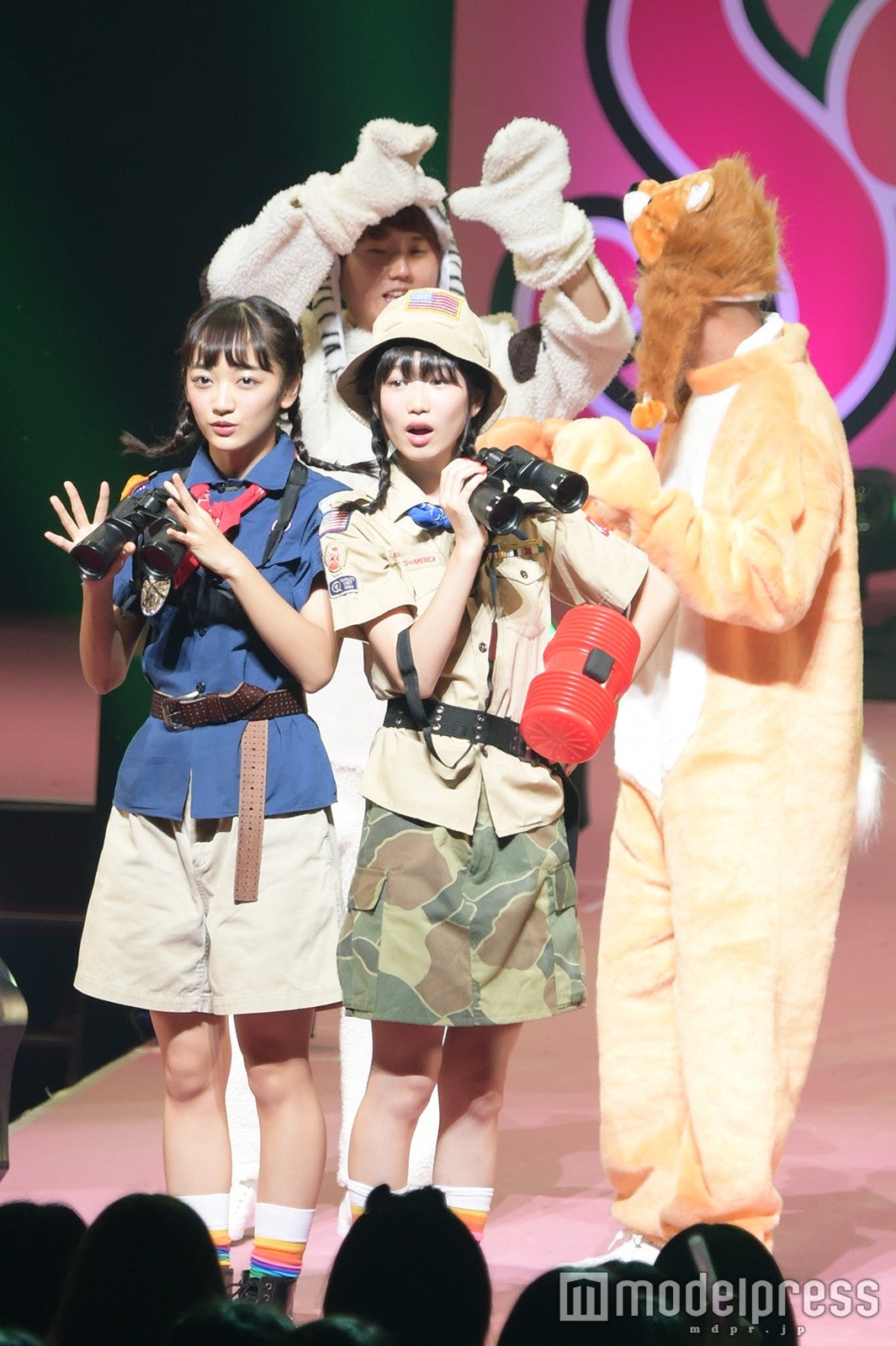 下村実生、岡本夏美（C）モデルプレス