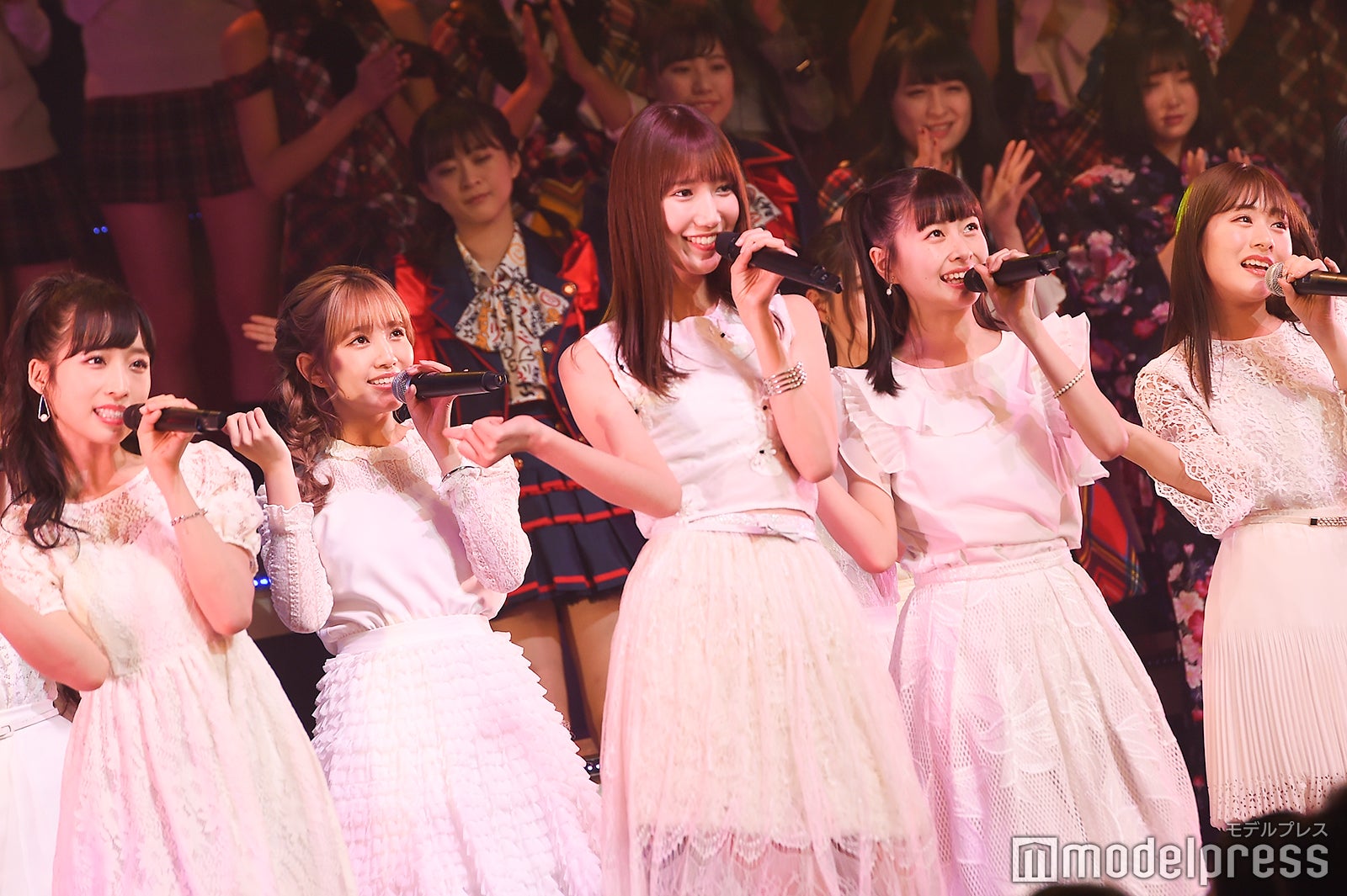 小栗有以、加藤玲奈、田中菜津美、松岡はな、加藤美南「AKB48グループリクエストアワー セットリストベスト100 2019」 （C）モデルプレス