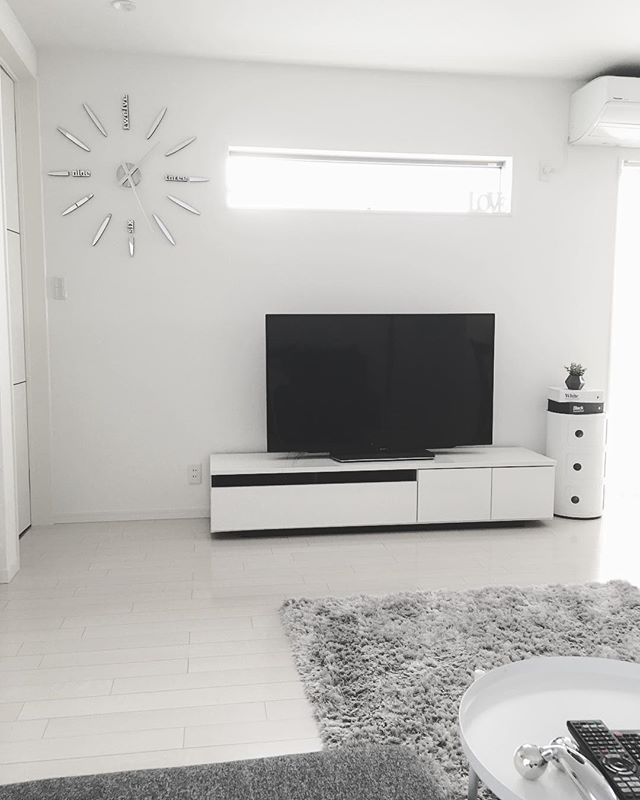 風水 時計の飾り方で運気が変わる 寝室やリビングに飾る前にチェック モデルプレス