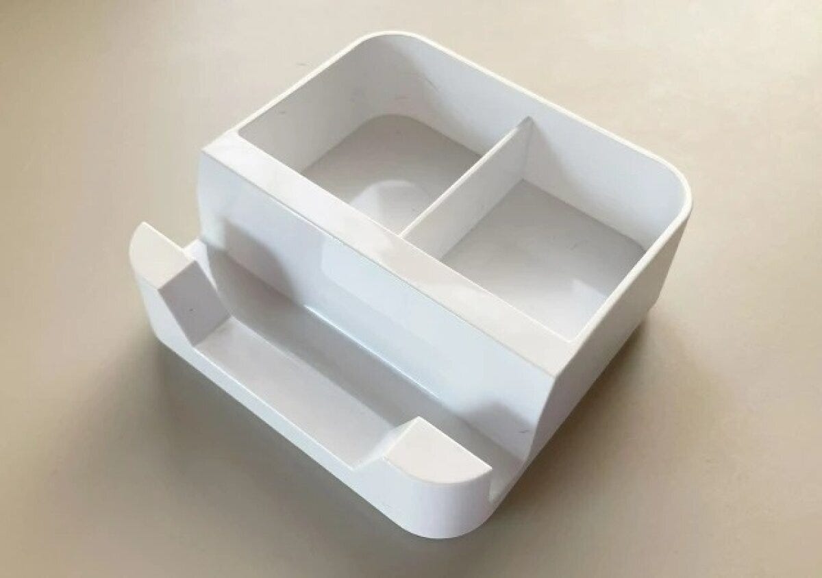 ダイソー　卓上収納ケース（組み立てタイプ、携帯＆メモスタンド）