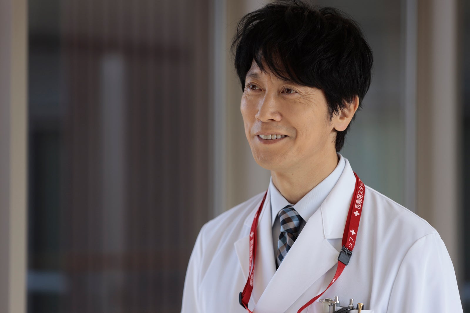 佐々木蔵之介「グレイトギフト」第1話より（C）テレビ朝日