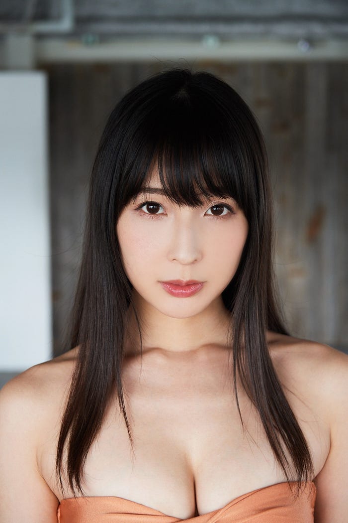 川崎あや/アザーカット(C)Takeo Dec./集英社