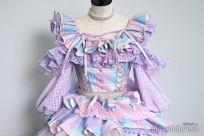 「アイドル衣装のひみつ~カワイイの方程式~」表紙衣装(C)モデルプレス