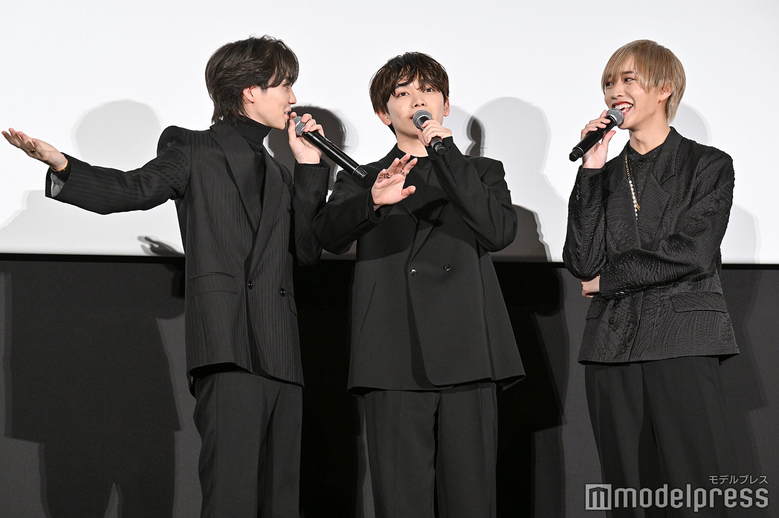 吉野北人、宮世琉弥、松井奏（C）モデルプレス