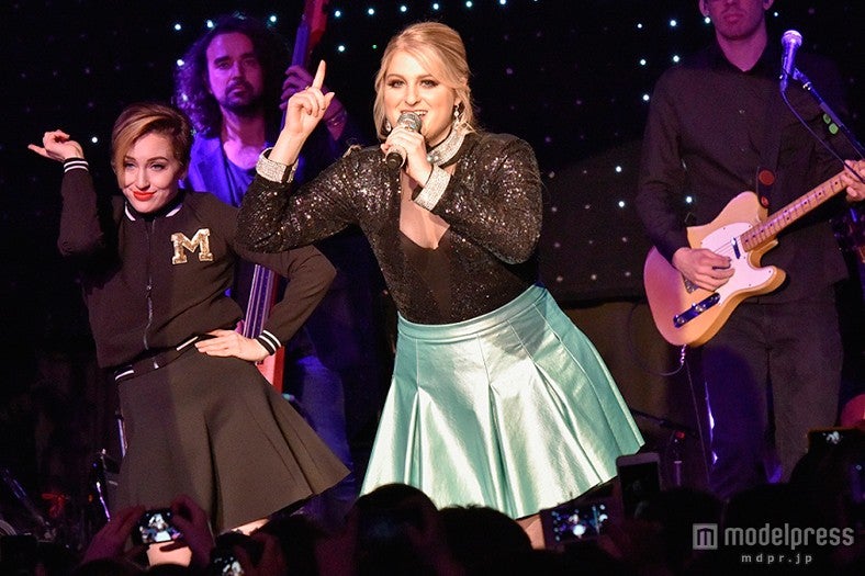 “ぽちゃカワ”歌姫メーガン・トレイナー「興奮してるわ」初来日公演に歓喜