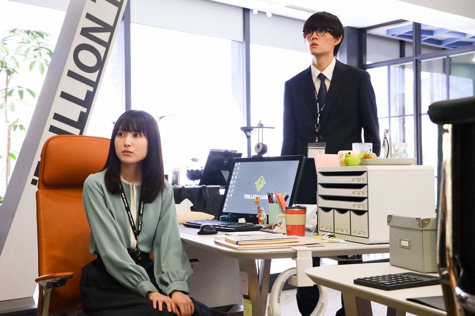 福本莉子、佐野勇斗「トリリオンゲーム」第8話より（C）TBS／撮影：高橋裕子