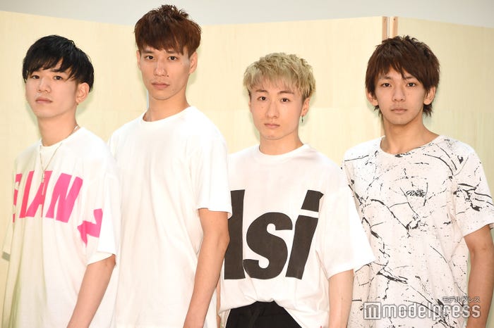 Rayshy、飯田寅義、R-NE、河島樹来(C)モデルプレス