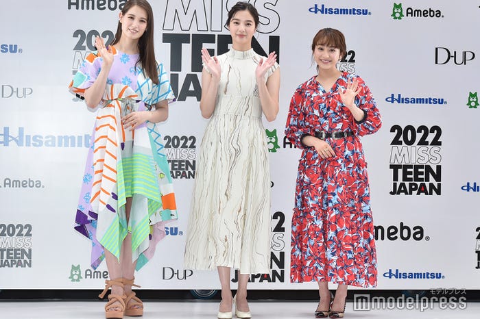 トラウデン直美、新川優愛、平祐奈(C)モデルプレス