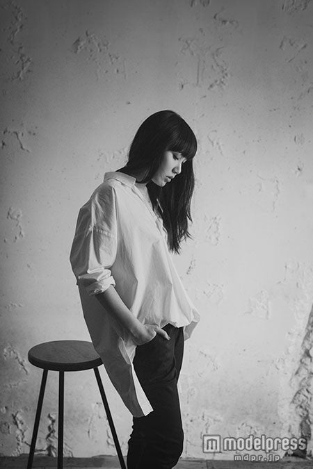 自身の経験を元に“尽くす愛”を歌う