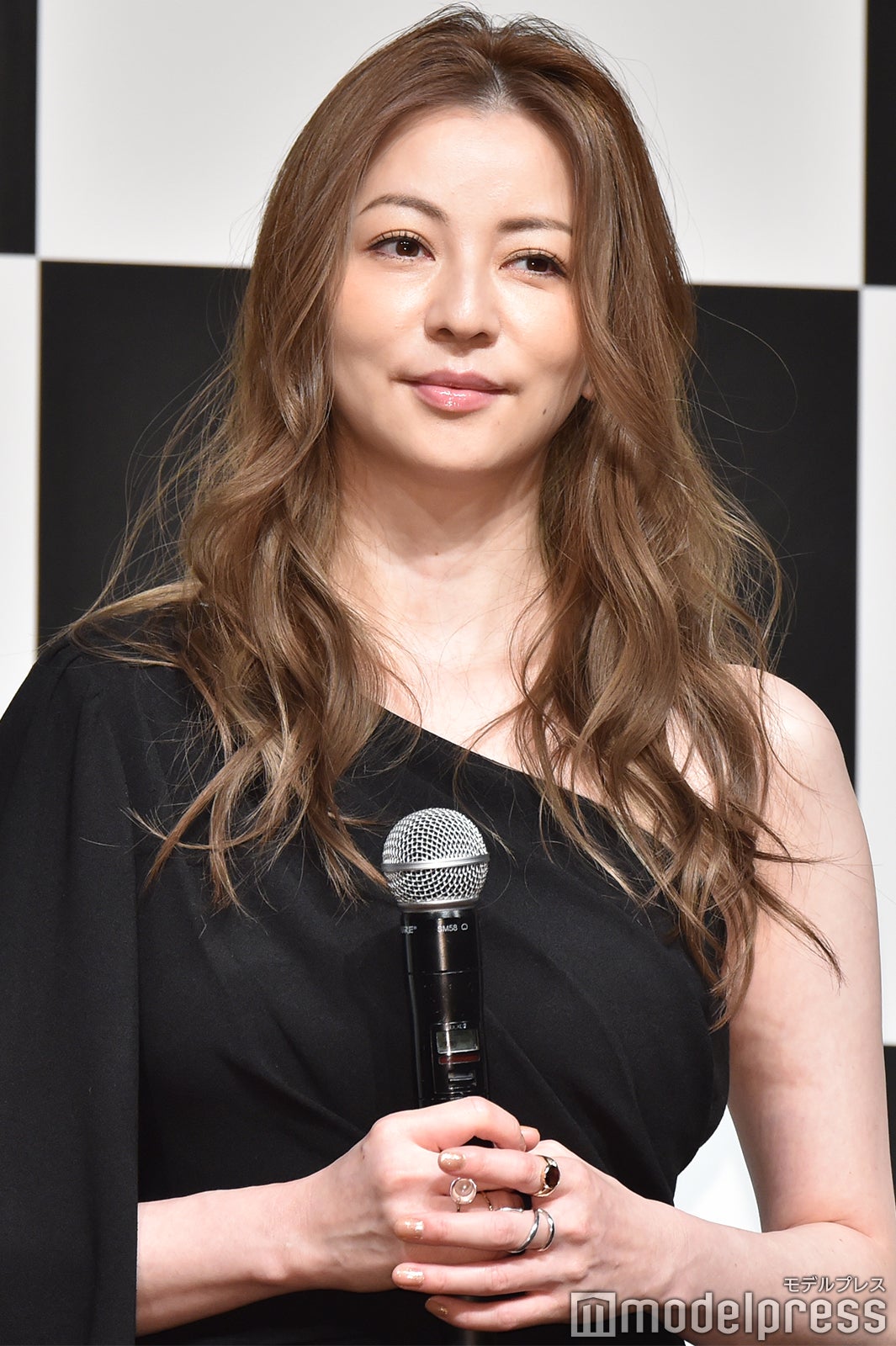 香里奈（C）モデルプレス