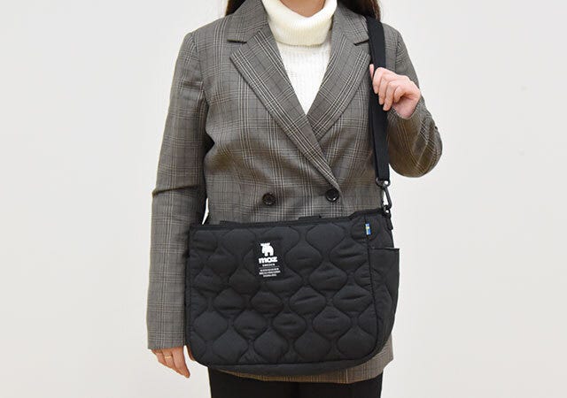 付録　ムック　宝島社　moz　モズ　軽量　キルティングバッグ　ブラック　手持ち　肩掛け　2way