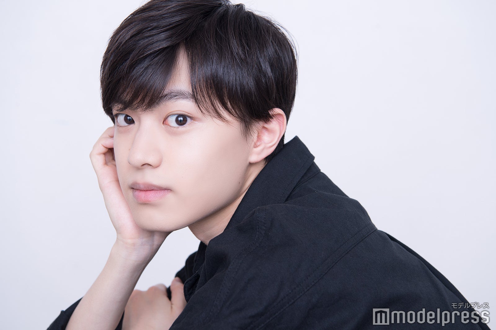 モデルプレスのインタビューに応じた上村海成 （C）モデルプレス