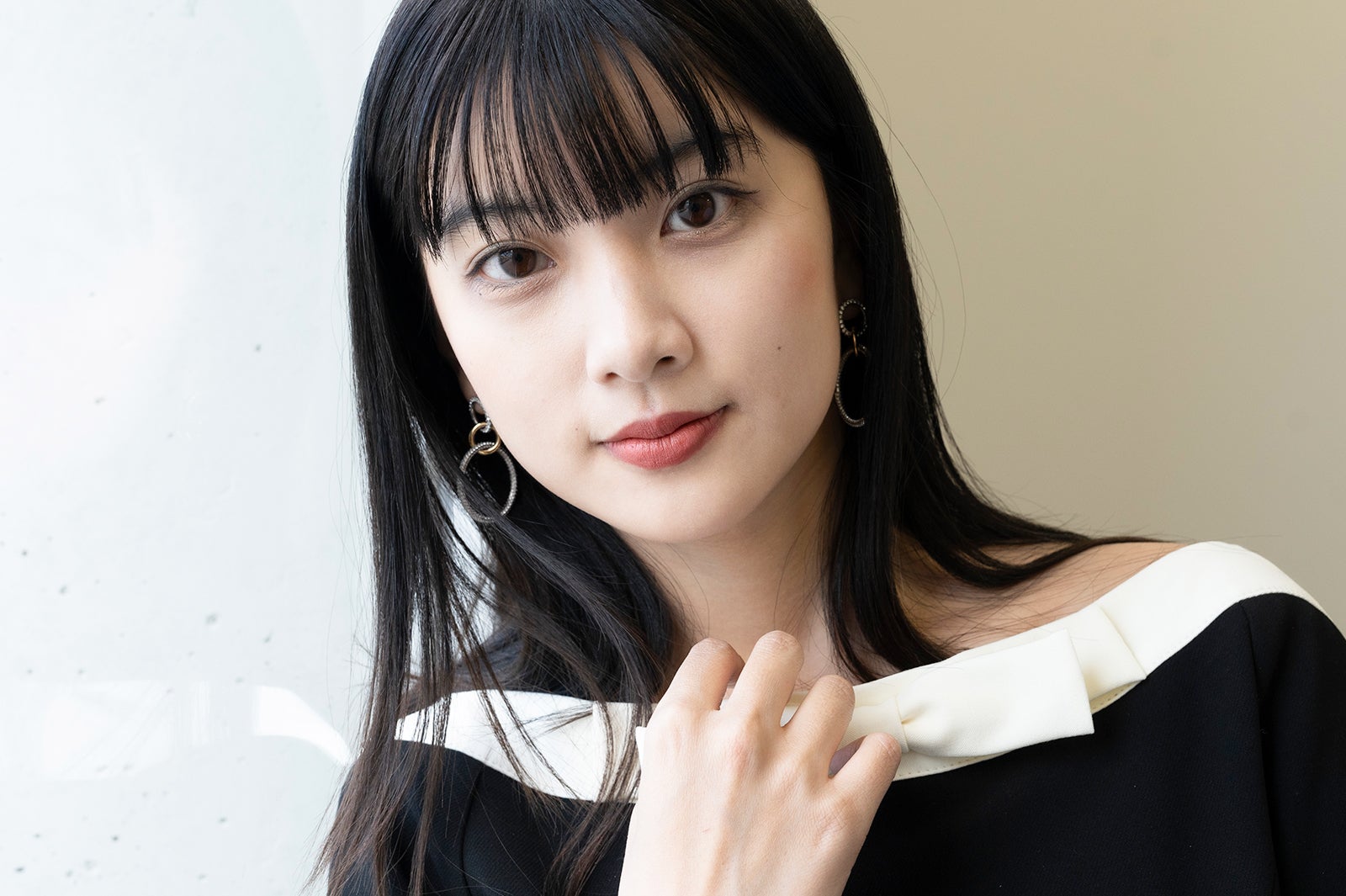 井上瞳 ラブキャッチャージャパン」インタビューVol.1＞イラストレーターの井上瞳、脱落を申し出た理由 男性メンバーへの想い語る - モデルプレス