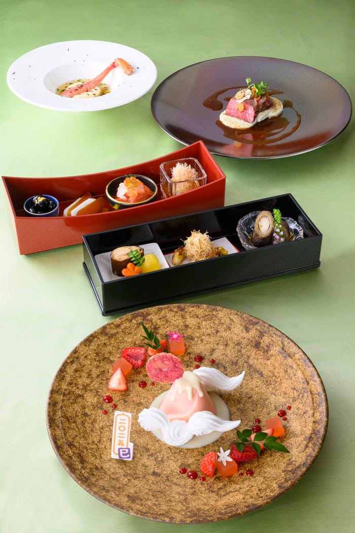 東京ディズニーランドホテル「カンナ」イヤーエンド&ニューイヤースタイリッシュカンナ16,500円(C)Disney