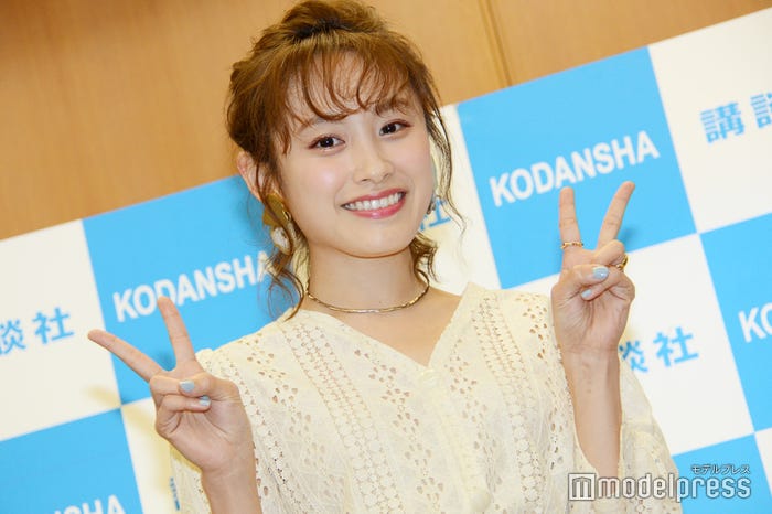 イメチェン前の高橋愛(C)モデルプレス