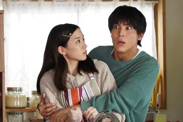 永野芽郁、中川大志「親バカ青春白書」第6話より(C)日本テレビ