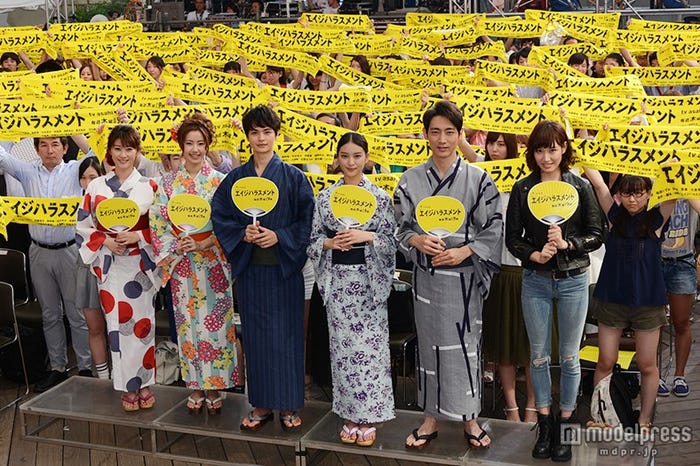 左より:原幹恵、内藤理沙、瀬戸康史、武井咲、小泉孝太郎、花岡なつみ