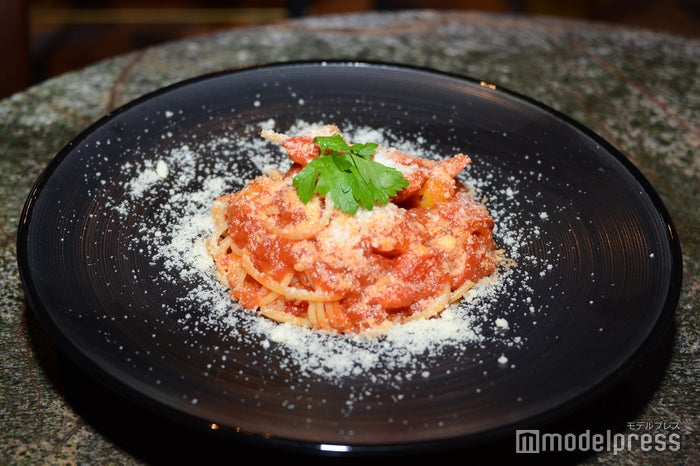 食事メニューも充実（C）ビューティーガール