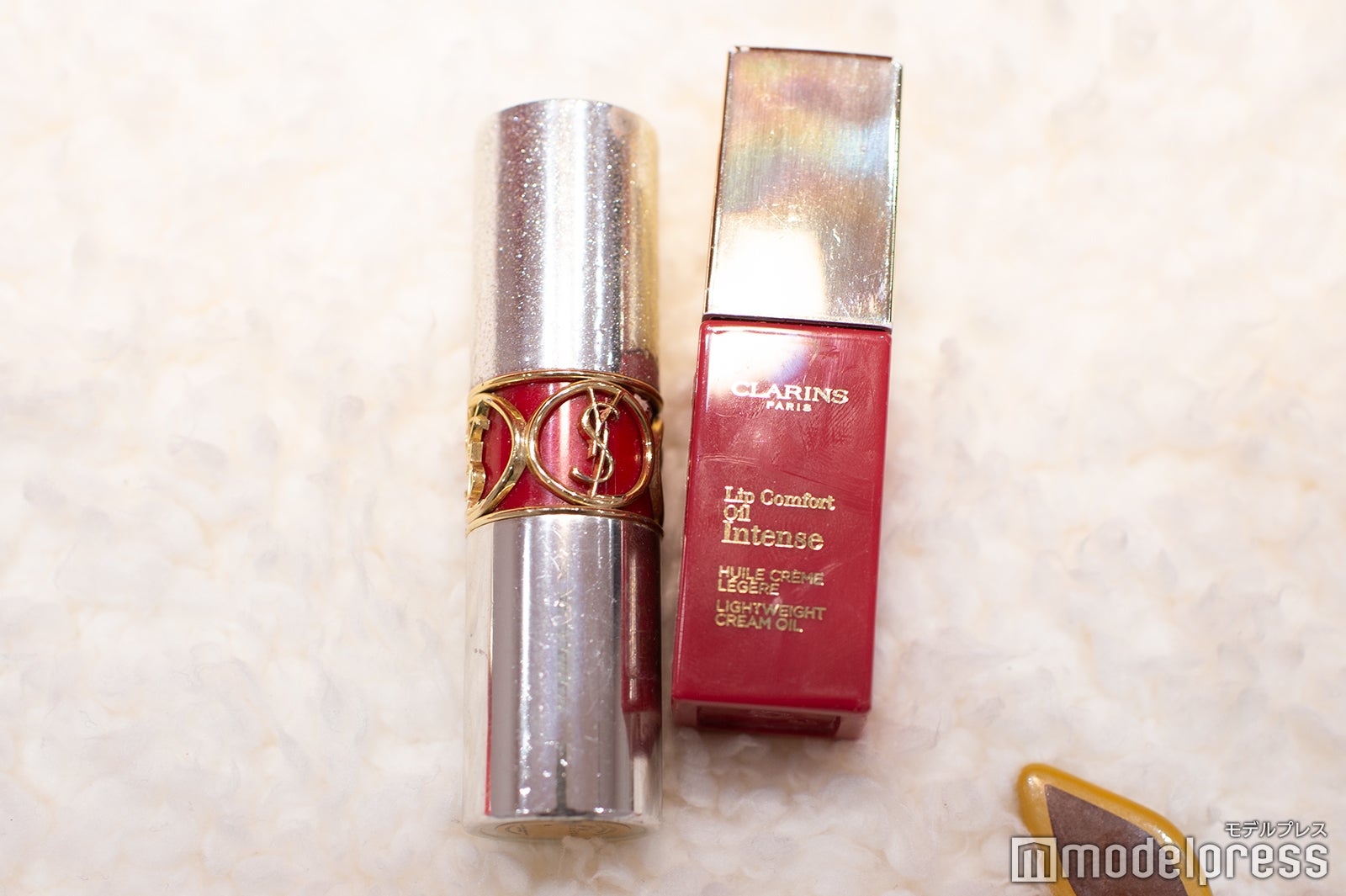 リップ／（左から）イヴ・サンローラン、クラランス（C）モデルプレス