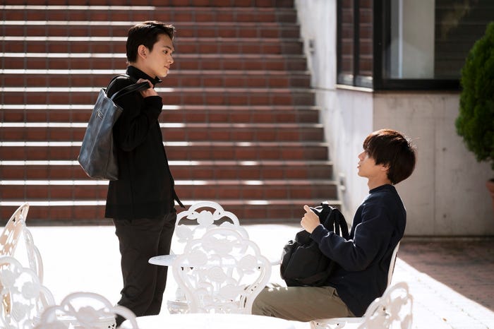 北村匠海、永瀬廉(C)五十嵐律人/講談社 (C)2023「法廷遊戯」製作委員会