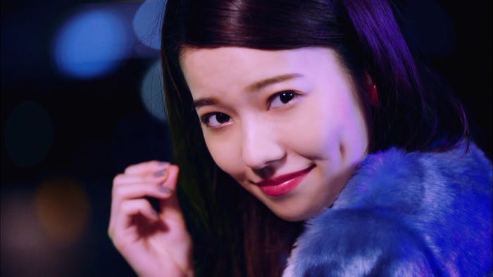 AKB48「ハイテンション」MVより(C)AKS/キングレコード